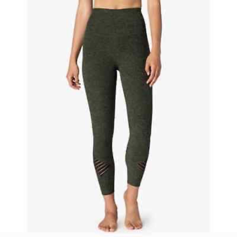 Beyond Yoga Spacedye Stacked and Sliced High Waisted Midi Legging in Green